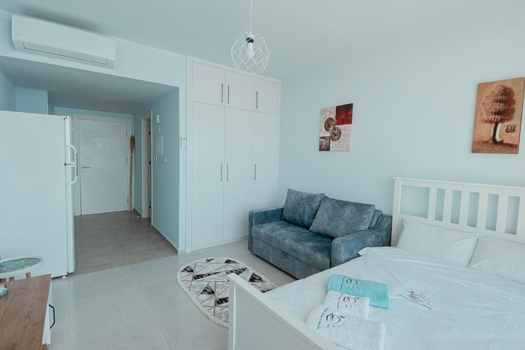 With Amazing Sea Views In Bogaz Iskele Trikomo