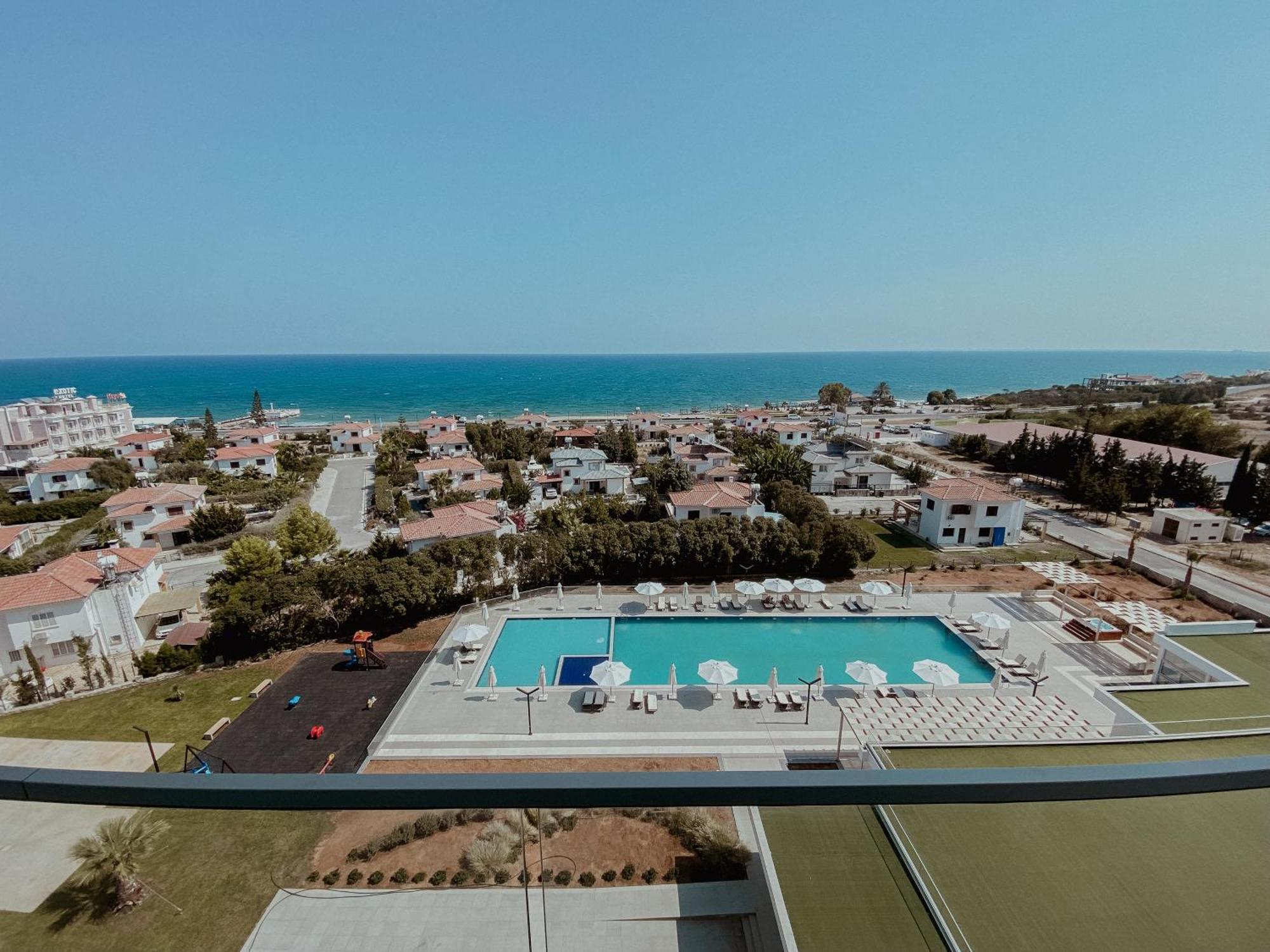 Apartment With Amazing Sea Views In Bogaz Iskele Trikomo